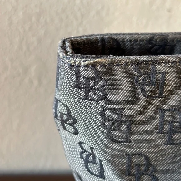 Dooney & Bourke Signature Tote Bag - Picture 7 of 8